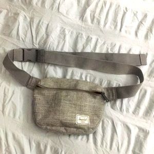 Herschel Fifteen Hip Pack/Fannypack in Grey